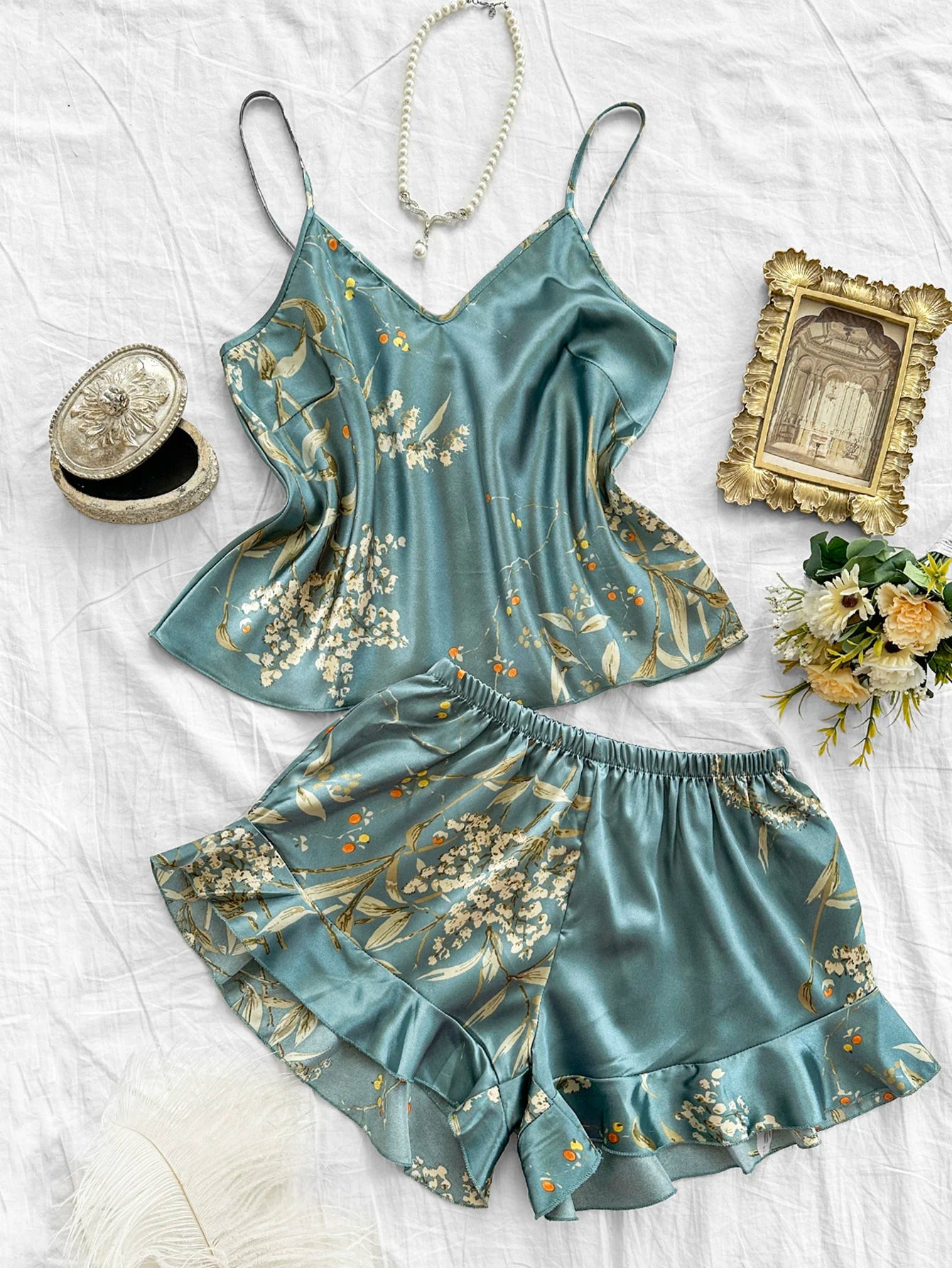 2-piece V-neck random print sexy casual shorts Pajama Set  Women's Sleepwear Loungewear