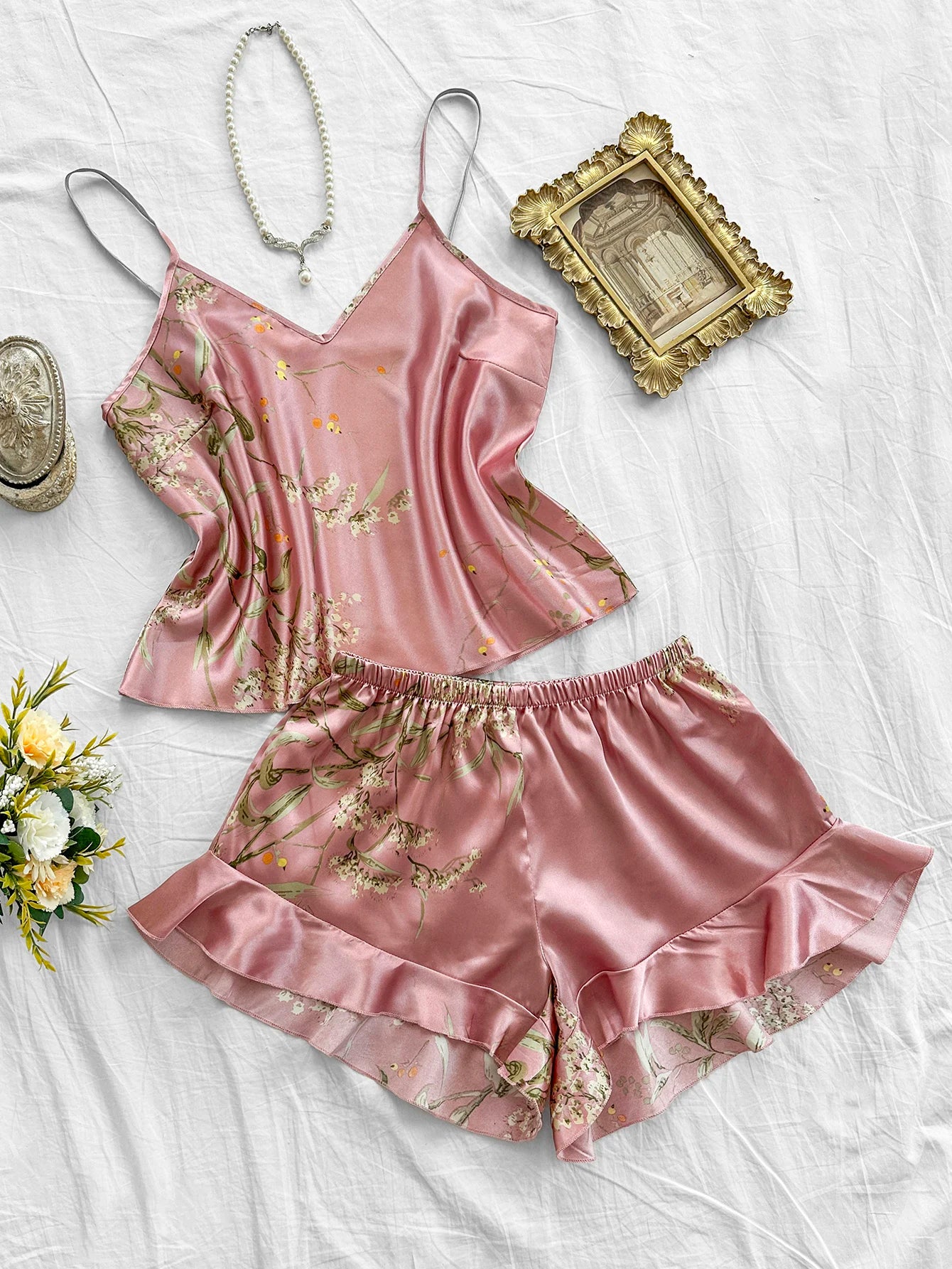 2-piece V-neck random print sexy casual shorts Pajama Set  Women's Sleepwear Loungewear